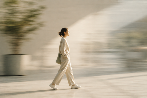 Why Cognitive Overload Can Make Time Feel Faster